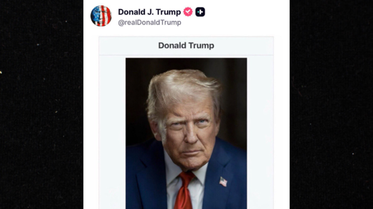 डोनाल्ड ट्रंप ने खुद को बताया वेनेज़ुएला का कार्यवाहक राष्ट्रपति? जानिए पूरा मामला